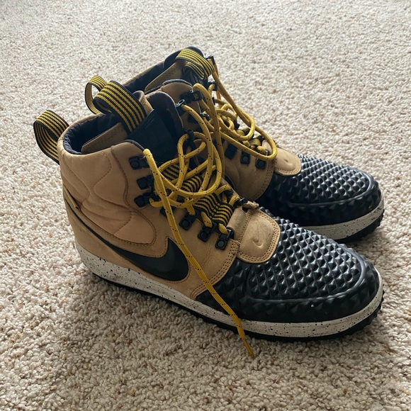 nike lunar force 1 duckboot metallic gold